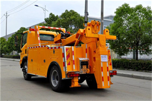 刚察高速路拖车费